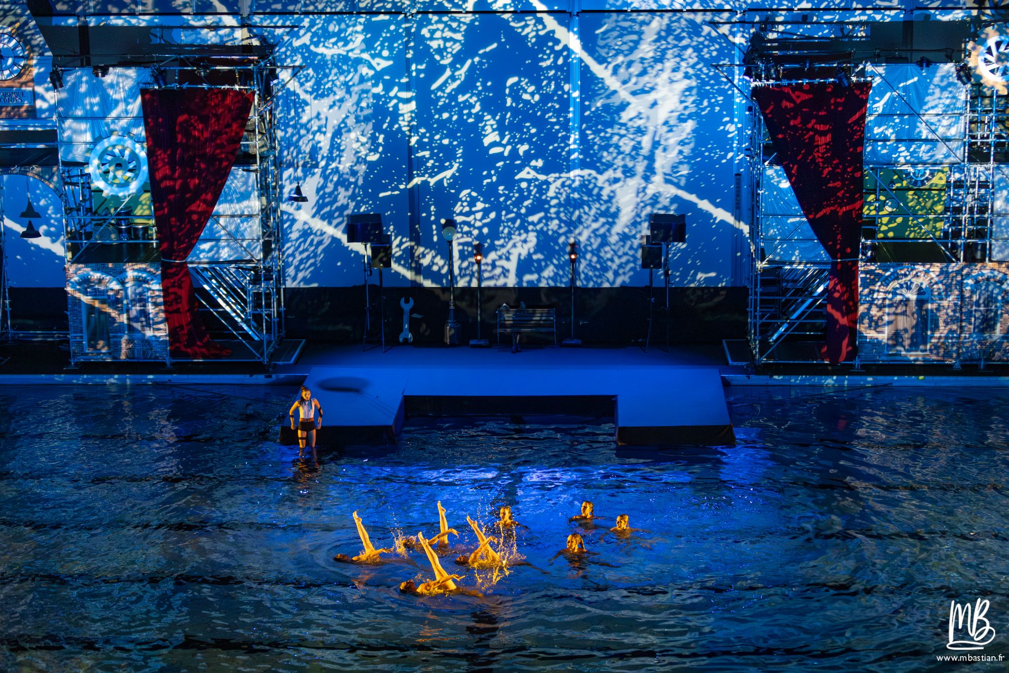 20251206 LA FABRIQUE A CONTES (BNS) MB 235